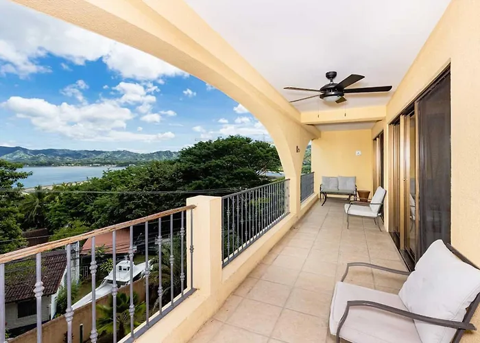 Newly Remodeled Unit In Flamingo With Sweeping Ocean Views From Big Terrace Сasa de vacaciones
